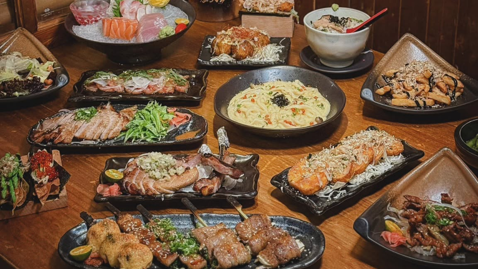 台中居酒屋推薦隱居いざかや 台中店